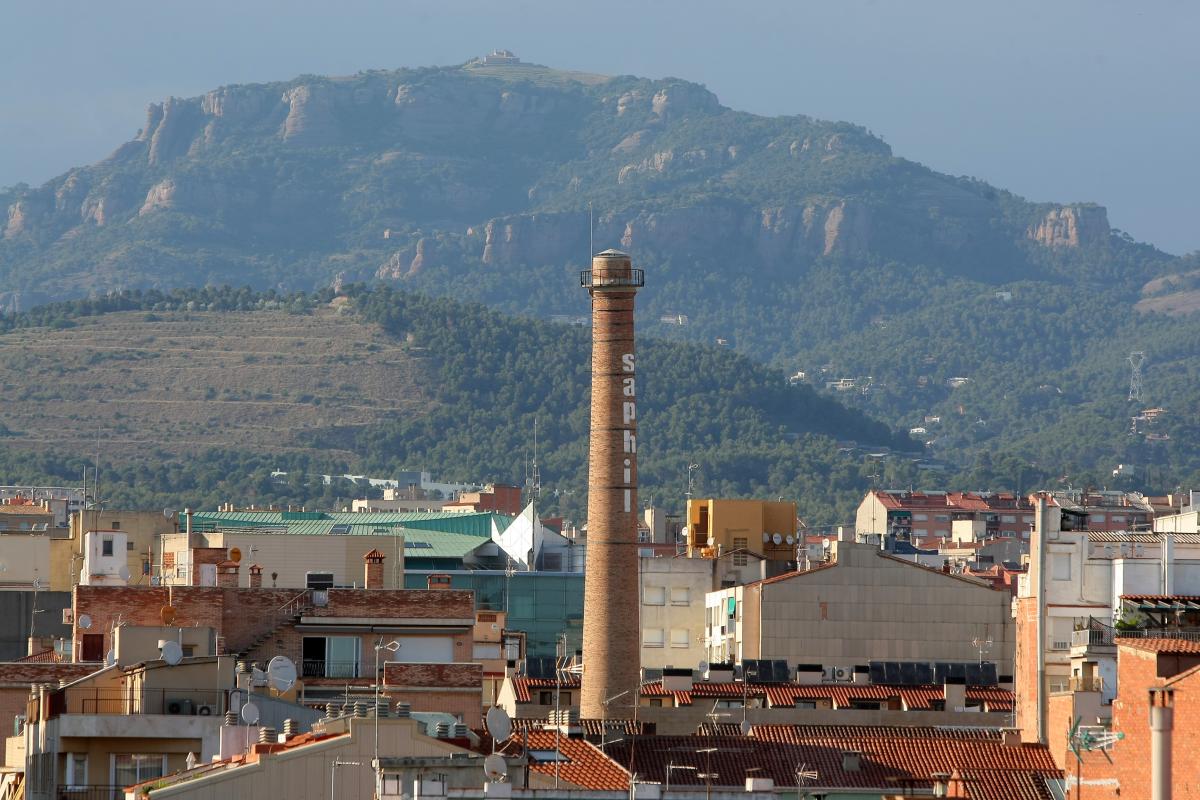 temps la mola xemeneia saphil Terrassa