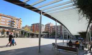 Barris Sant Pere Nord Plaça 1 de Maig