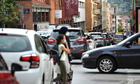 carrer Galileu trànsit embús