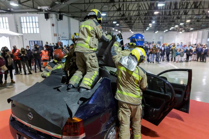 Bombers de Terrassa excarceren a l'Alcalde de Terrassa Jordi Ballart Lluís Clotet (11)