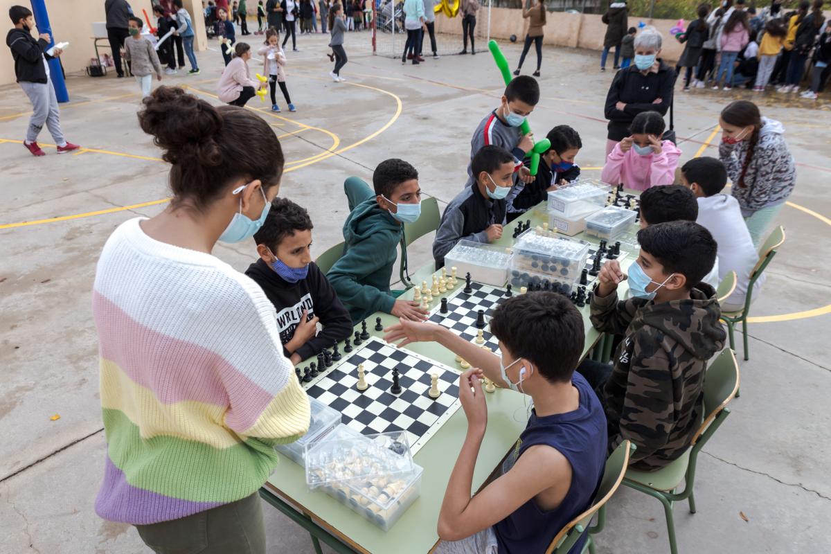 Festa Major de Montserrat celebració de l'aniversari de l'Escola Lluís CLotet (1)