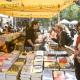 Parades de llibres Plaça Vella Terrassa prèvia Sant Jordi Nebridi Aróztegui (1)