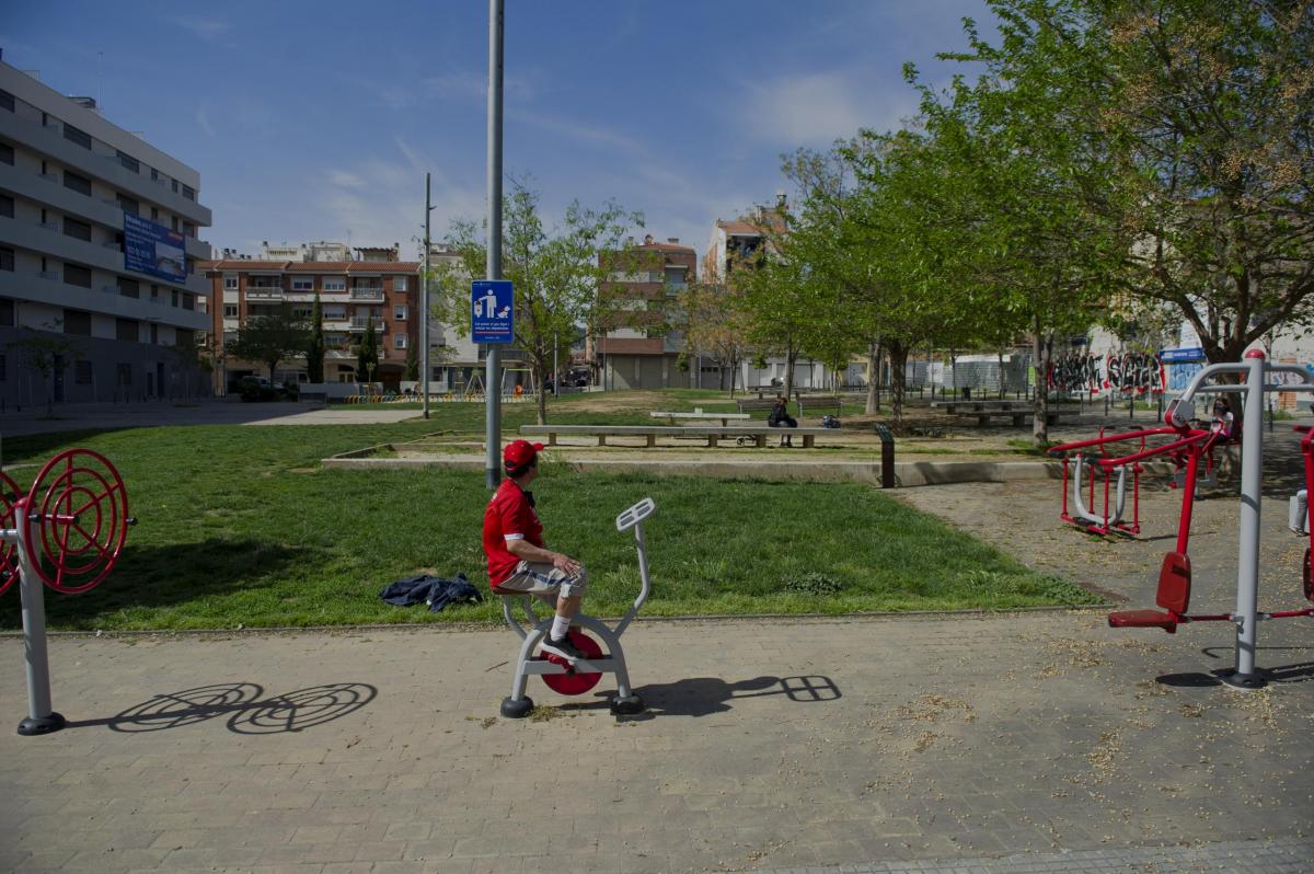 barri de Pere Parres plaça de la Cooperativa Terrassa Alberto Tallón (4)