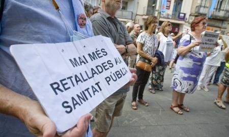 Protesta plataforma defensa sanitat pel tema CAP Can Roca Nebridi Aróztegui (2)