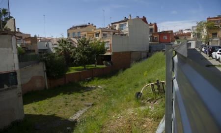 barri de Pere Parres solar junt a plaça de la Cooperativa Terrassa Alberto Tallón (7)