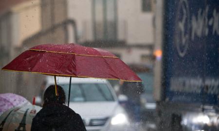 Pluja a Terrassa / Nebridi Aroztegui